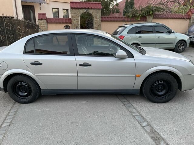 Серый Опель Вектра, объемом двигателя 2 л и пробегом 400 тыс. км за 2800 $, фото 2 на Automoto.ua