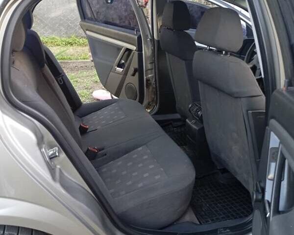Сірий Опель Вектра, об'ємом двигуна 1.8 л та пробігом 268 тис. км за 3850 $, фото 19 на Automoto.ua