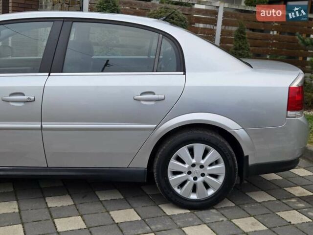 Серый Опель Вектра, объемом двигателя 2.2 л и пробегом 252 тыс. км за 4500 $, фото 24 на Automoto.ua