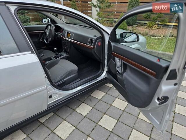 Серый Опель Вектра, объемом двигателя 2.2 л и пробегом 252 тыс. км за 4500 $, фото 45 на Automoto.ua