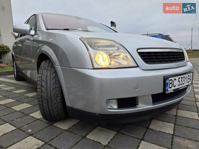 Серый Опель Вектра, объемом двигателя 2.2 л и пробегом 252 тыс. км за 4500 $, фото 15 на Automoto.ua