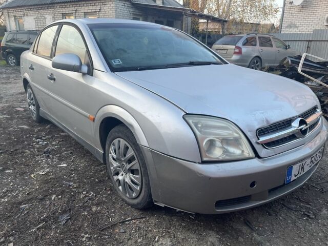 Сірий Опель Вектра, об'ємом двигуна 2.2 л та пробігом 230 тис. км за 2029 $, фото 1 на Automoto.ua