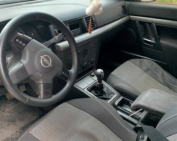 Серый Опель Вектра, объемом двигателя 1.6 л и пробегом 310 тыс. км за 3800 $, фото 15 на Automoto.ua