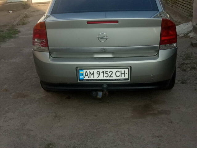Сірий Опель Вектра, об'ємом двигуна 2.2 л та пробігом 260 тис. км за 4500 $, фото 12 на Automoto.ua