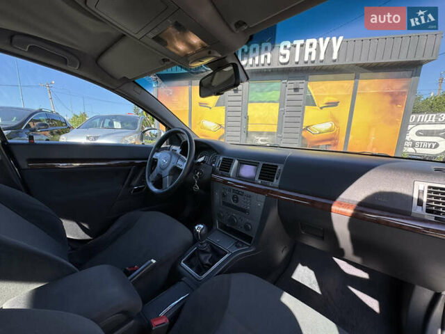 Опель Вектра 2003 в Стрые на Automoto.ua Серый Опель Вектра, объемом двигателя 2.2 л и пробегом 251 тыс. км за 4300 $, фото 32 на Automoto.ua