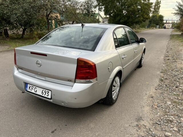 Сірий Опель Вектра, об'ємом двигуна 2.2 л та пробігом 169 тис. км за 1900 $, фото 2 на Automoto.ua