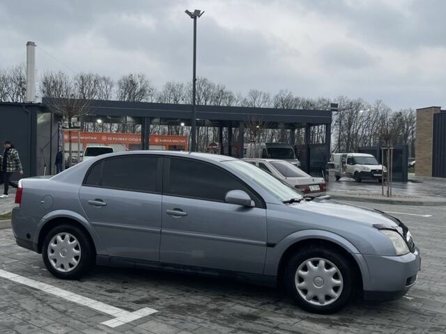 Серый Опель Вектра, объемом двигателя 1.8 л и пробегом 288 тыс. км за 4000 $, фото 2 на Automoto.ua