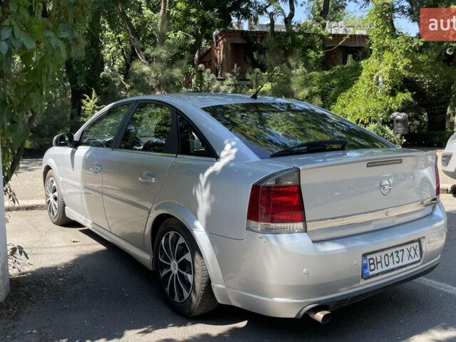Сірий Опель Вектра, об'ємом двигуна 2.2 л та пробігом 136 тис. км за 3800 $, фото 4 на Automoto.ua