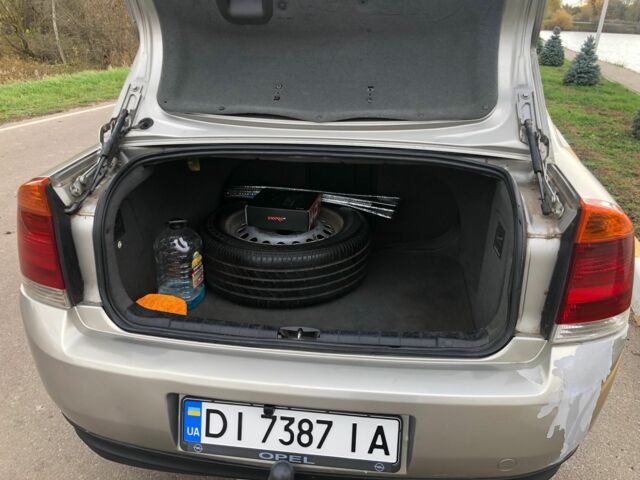 Опель Вектра 2003 в Попольне на Automoto.ua Серый Опель Вектра, объемом двигателя 2.2 л и пробегом 280 тыс. км за 3899 $, фото 7 на Automoto.ua