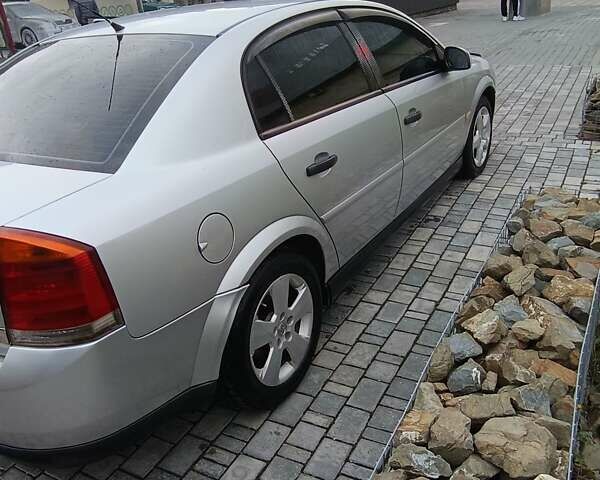 Сірий Опель Вектра, об'ємом двигуна 2 л та пробігом 316 тис. км за 3100 $, фото 7 на Automoto.ua