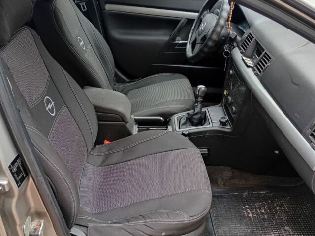 Сірий Опель Вектра, об'ємом двигуна 0 л та пробігом 5 тис. км за 3300 $, фото 6 на Automoto.ua