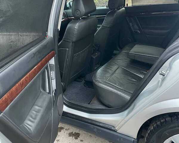 Серый Опель Вектра, объемом двигателя 2.2 л и пробегом 296 тыс. км за 4250 $, фото 8 на Automoto.ua