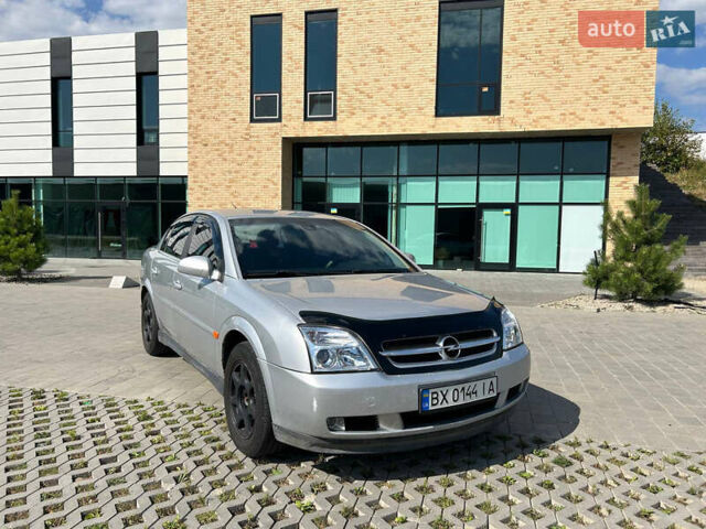Сірий Опель Вектра, об'ємом двигуна 2.2 л та пробігом 318 тис. км за 4700 $, фото 38 на Automoto.ua