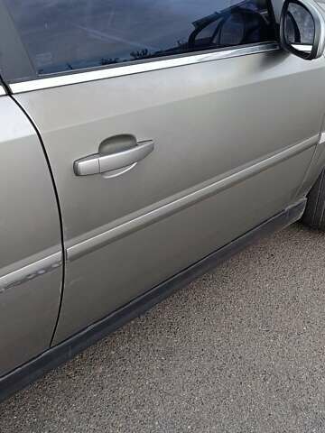 Серый Опель Вектра, объемом двигателя 2.2 л и пробегом 246 тыс. км за 3800 $, фото 11 на Automoto.ua