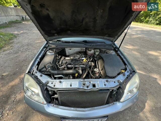 Серый Опель Вектра, объемом двигателя 2.2 л и пробегом 415 тыс. км за 3700 $, фото 9 на Automoto.ua