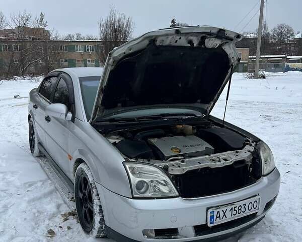 Сірий Опель Вектра, об'ємом двигуна 1.8 л та пробігом 217 тис. км за 4500 $, фото 5 на Automoto.ua
