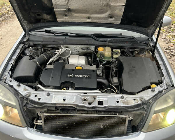 Серый Опель Вектра, объемом двигателя 2.17 л и пробегом 355 тыс. км за 3200 $, фото 16 на Automoto.ua