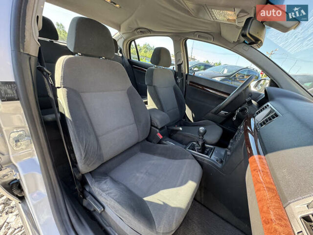 Опель Вектра 2003 в Стрые на Automoto.ua Серый Опель Вектра, объемом двигателя 2.2 л и пробегом 251 тыс. км за 4300 $, фото 30 на Automoto.ua