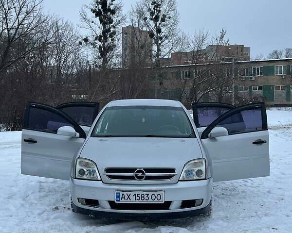 Сірий Опель Вектра, об'ємом двигуна 1.8 л та пробігом 217 тис. км за 4500 $, фото 9 на Automoto.ua