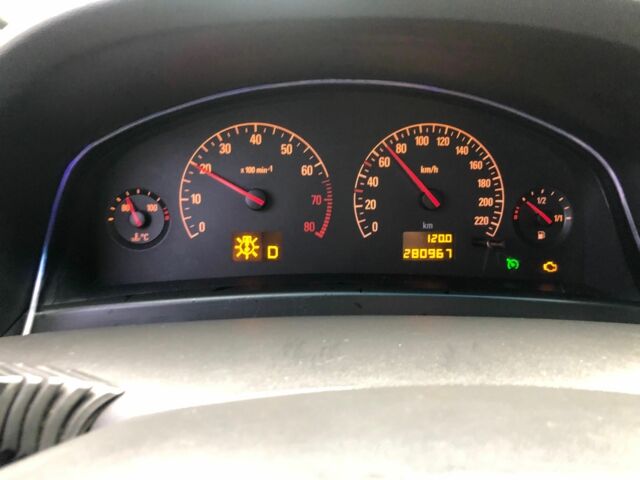 Опель Вектра 2003 в Попольне на Automoto.ua Серый Опель Вектра, объемом двигателя 2.2 л и пробегом 280 тыс. км за 3899 $, фото 20 на Automoto.ua