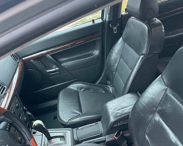 Серый Опель Вектра, объемом двигателя 2.2 л и пробегом 296 тыс. км за 4250 $, фото 5 на Automoto.ua