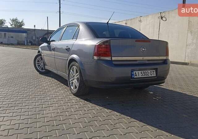 Сірий Опель Вектра, об'ємом двигуна 2.2 л та пробігом 300 тис. км за 4400 $, фото 3 на Automoto.ua