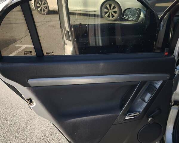 Серый Опель Вектра, объемом двигателя 2 л и пробегом 406 тыс. км за 3200 $, фото 16 на Automoto.ua