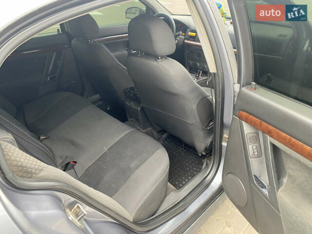 Серый Опель Вектра, объемом двигателя 2.2 л и пробегом 298 тыс. км за 3000 $, фото 17 на Automoto.ua