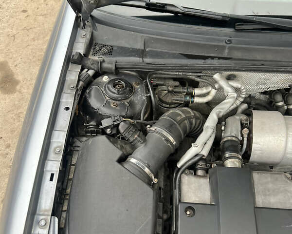 Серый Опель Вектра, объемом двигателя 2.17 л и пробегом 355 тыс. км за 3200 $, фото 17 на Automoto.ua