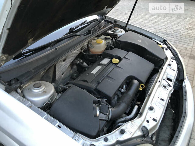 Серый Опель Вектра, объемом двигателя 2.2 л и пробегом 205 тыс. км за 4500 $, фото 37 на Automoto.ua