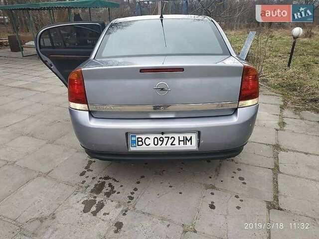 Опель Вектра 2003 в Львове на Automoto.ua Серый Опель Вектра, объемом двигателя 2.2 л и пробегом 305 тыс. км за 4300 $, фото 9 на Automoto.ua