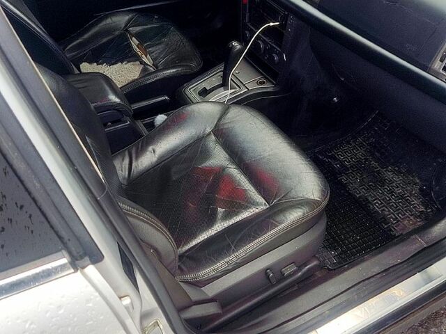 Серый Опель Вектра, объемом двигателя 2.2 л и пробегом 35 тыс. км за 2750 $, фото 3 на Automoto.ua