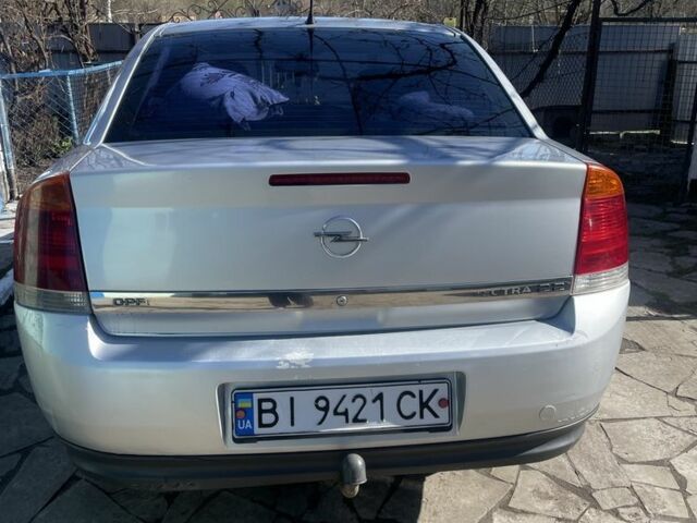 Серый Опель Вектра, объемом двигателя 2.2 л и пробегом 284 тыс. км за 3499 $, фото 2 на Automoto.ua