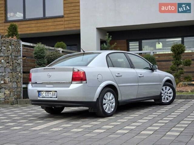 Серый Опель Вектра, объемом двигателя 2.2 л и пробегом 252 тыс. км за 4500 $, фото 31 на Automoto.ua