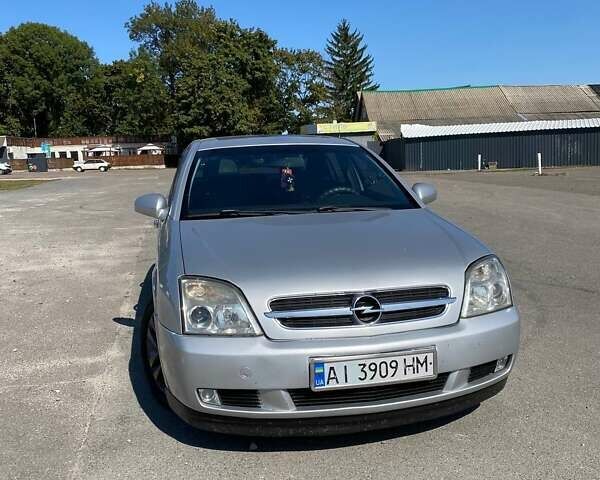 Сірий Опель Вектра, об'ємом двигуна 2.2 л та пробігом 270 тис. км за 4500 $, фото 1 на Automoto.ua