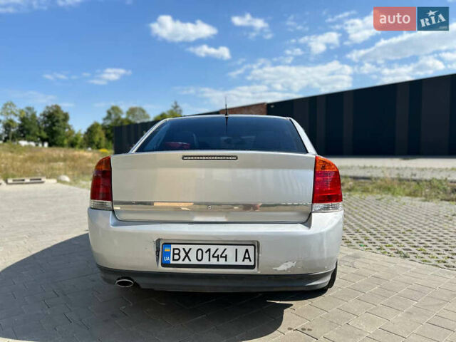 Сірий Опель Вектра, об'ємом двигуна 2.2 л та пробігом 318 тис. км за 4700 $, фото 27 на Automoto.ua