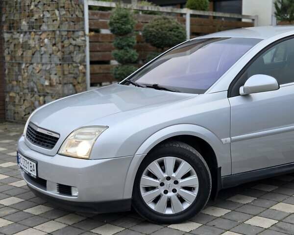 Серый Опель Вектра, объемом двигателя 2.2 л и пробегом 252 тыс. км за 4500 $, фото 5 на Automoto.ua