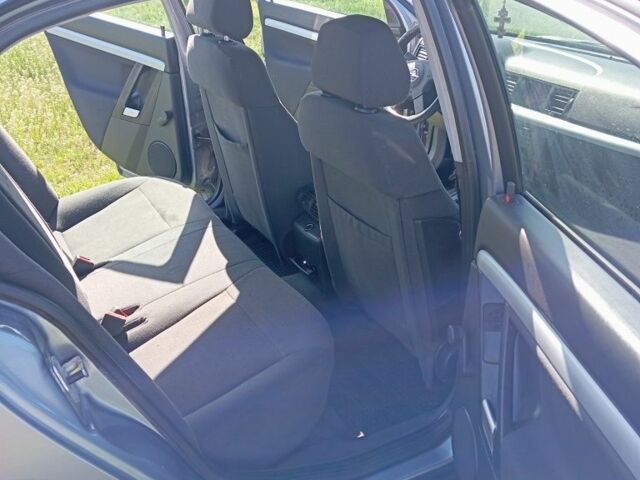 Серый Опель Вектра, объемом двигателя 2.2 л и пробегом 240 тыс. км за 4000 $, фото 7 на Automoto.ua