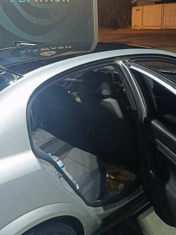 Сірий Опель Вектра, об'ємом двигуна 2.17 л та пробігом 200 тис. км за 4500 $, фото 1 на Automoto.ua