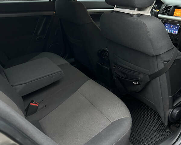 Серый Опель Вектра, объемом двигателя 1.8 л и пробегом 274 тыс. км за 4300 $, фото 10 на Automoto.ua