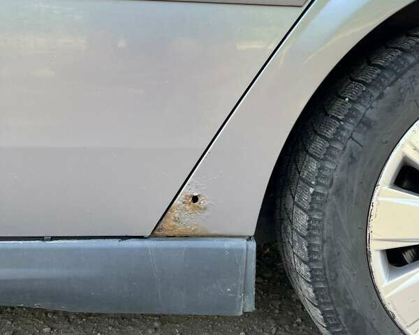 Серый Опель Вектра, объемом двигателя 2.2 л и пробегом 415 тыс. км за 3700 $, фото 3 на Automoto.ua