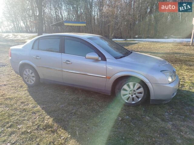 Сірий Опель Вектра, об'ємом двигуна 2.2 л та пробігом 273 тис. км за 2500 $, фото 3 на Automoto.ua