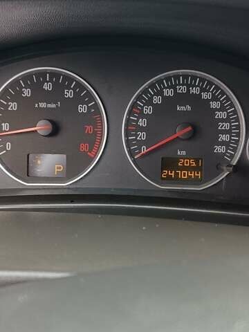 Серый Опель Вектра, объемом двигателя 2.2 л и пробегом 246 тыс. км за 3800 $, фото 16 на Automoto.ua