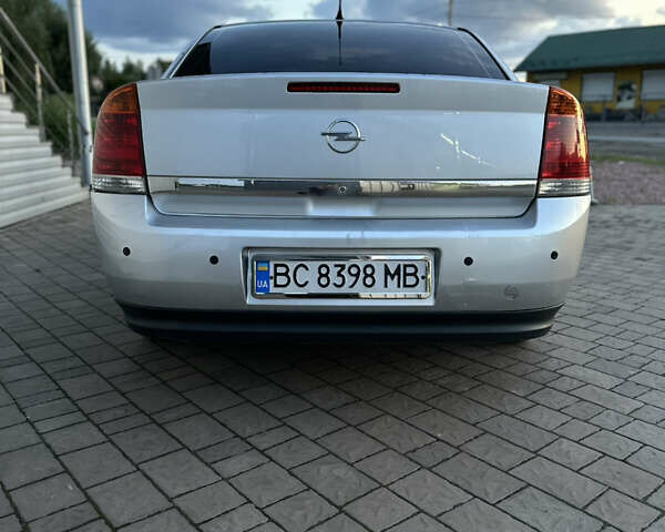 Сірий Опель Вектра, об'ємом двигуна 1.6 л та пробігом 270 тис. км за 4200 $, фото 10 на Automoto.ua