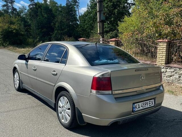 Сірий Опель Вектра, об'ємом двигуна 1.91 л та пробігом 330 тис. км за 4000 $, фото 4 на Automoto.ua