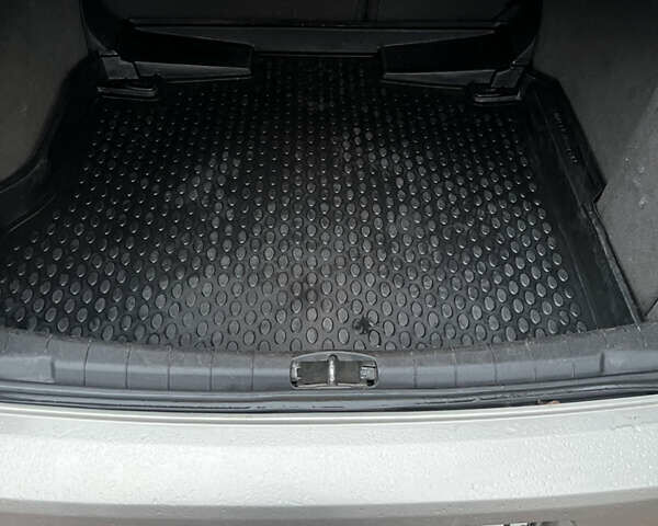 Серый Опель Вектра, объемом двигателя 1.8 л и пробегом 274 тыс. км за 4300 $, фото 11 на Automoto.ua