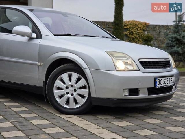 Серый Опель Вектра, объемом двигателя 2.2 л и пробегом 252 тыс. км за 4500 $, фото 13 на Automoto.ua