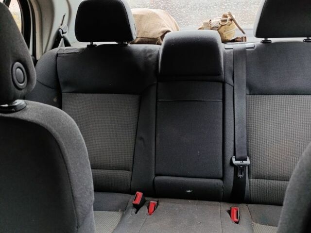 Серый Опель Вектра, объемом двигателя 2 л и пробегом 400 тыс. км за 2565 $, фото 7 на Automoto.ua