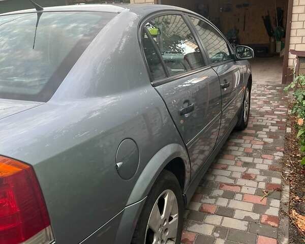 Сірий Опель Вектра, об'ємом двигуна 1.8 л та пробігом 292 тис. км за 3600 $, фото 2 на Automoto.ua