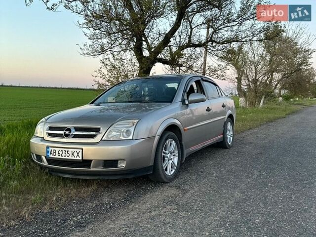 Серый Опель Вектра, объемом двигателя 2 л и пробегом 350 тыс. км за 4200 $, фото 4 на Automoto.ua